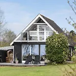 3 Bedroom Awesome In * Haderslev